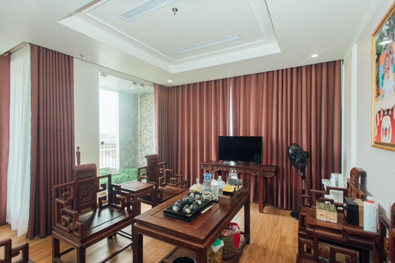 Hung Long Hotel Phủ Từ Sơn Kültér fotó