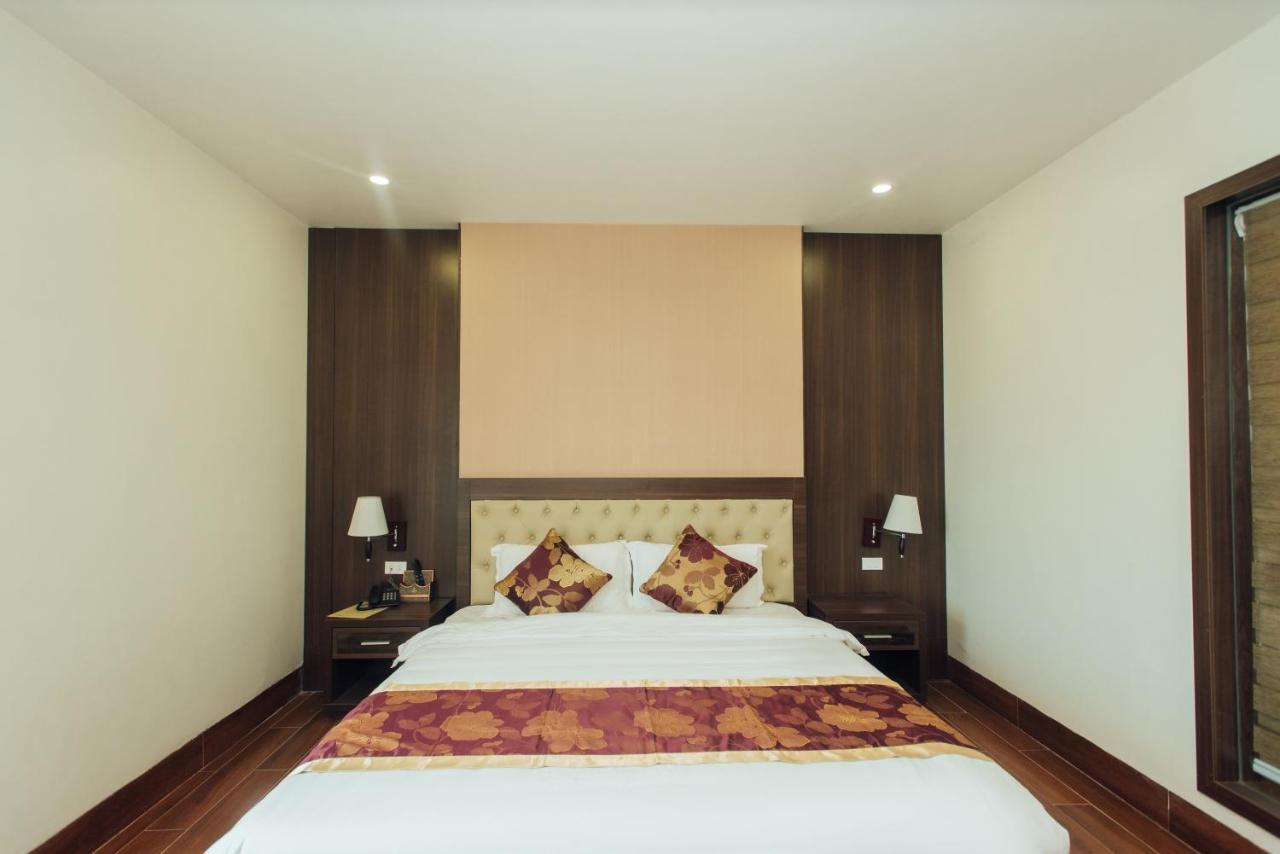 Hung Long Hotel Phủ Từ Sơn Kültér fotó